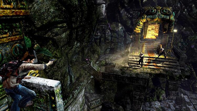 uncharted - Golden Abyss (used)