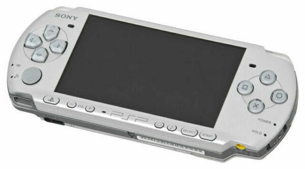 Sony PlayStation Portable PSP-3001 - Pearl White - (Box and booklet not included) (used)