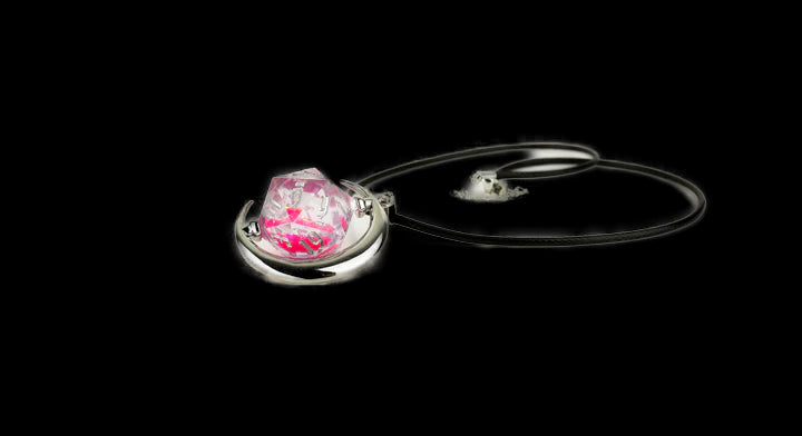 Sirius Dice - Pink Snowglobe D20 Necklace - Be my Nat 20