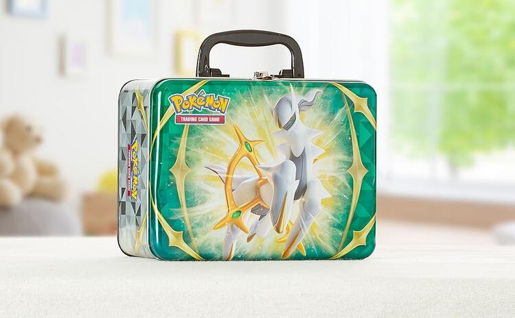 Pokémon - Collector Treasure Chest Spring 2022