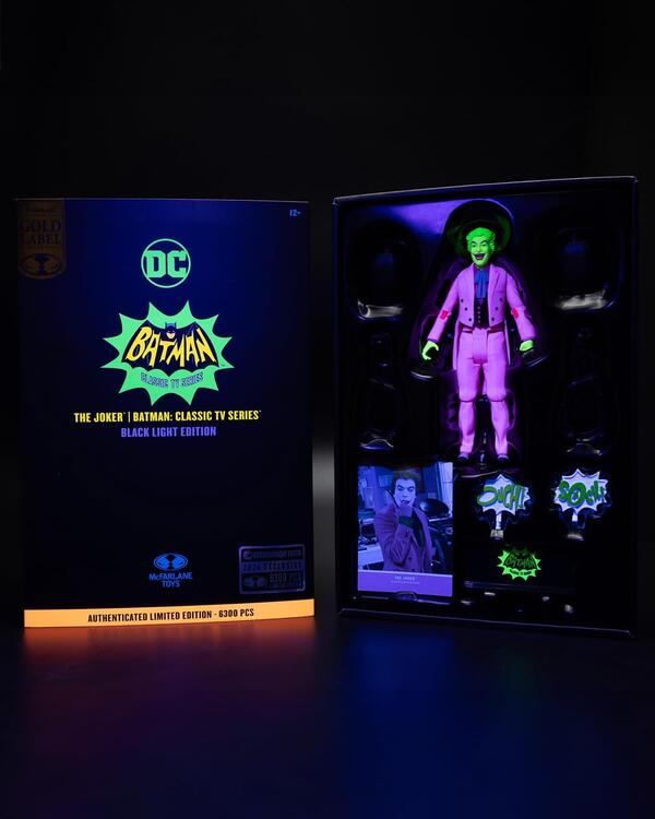 McFarlane - Gold Label collection  -  Figurine action de 17.8cm  -  DC Multiverse  -  Batman: Classic TV Series  -  The Joker Black Light Edition (Authenticated Limited Edition - 6300 PCS)