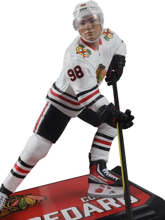 McFarlane Sportspicks - Figurine statue de 17.8cm  -  NHL Hockey  -  Chicago Blackhawks  -  Connor Bedard 98 White Variant