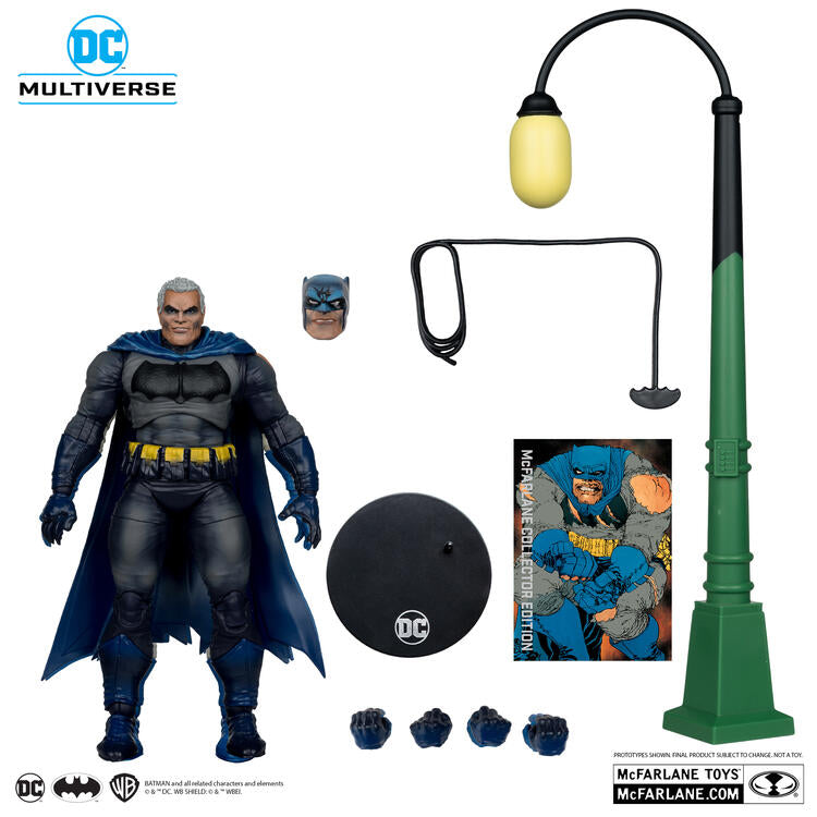 McFarlane Collector edition - Figurine action de 17.8cm  -  DC Multiverse  -  The Dark Knight Returns  -  Batman (Battle Damage Blue)