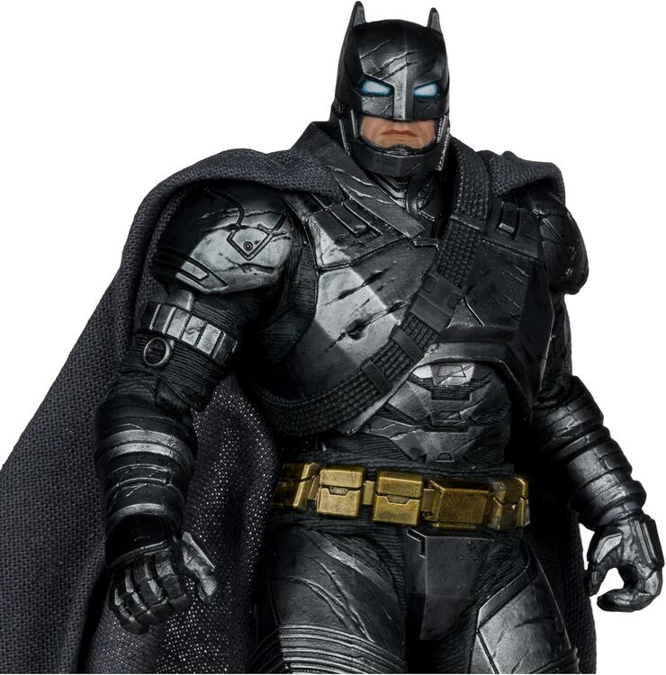 McFarlane - Figurine action de 17.8cm  -  DC Multiverse  -  Batman V Superman: Dawn of Justice  -  Batman (Armor Suit)